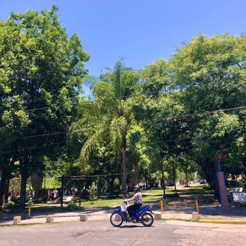 LUNES MUY CALUROSO EN MONTEROS