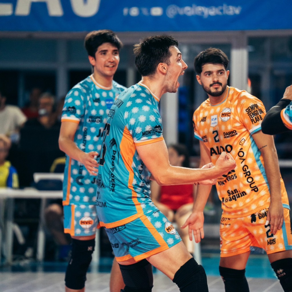 Triunfo de Monteros Voley