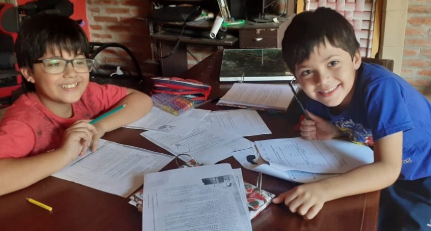  MONTEROS ¿LOS PADRES PODRÁN RESISTIR CON TANTOS CAMBIOS EN CASA?