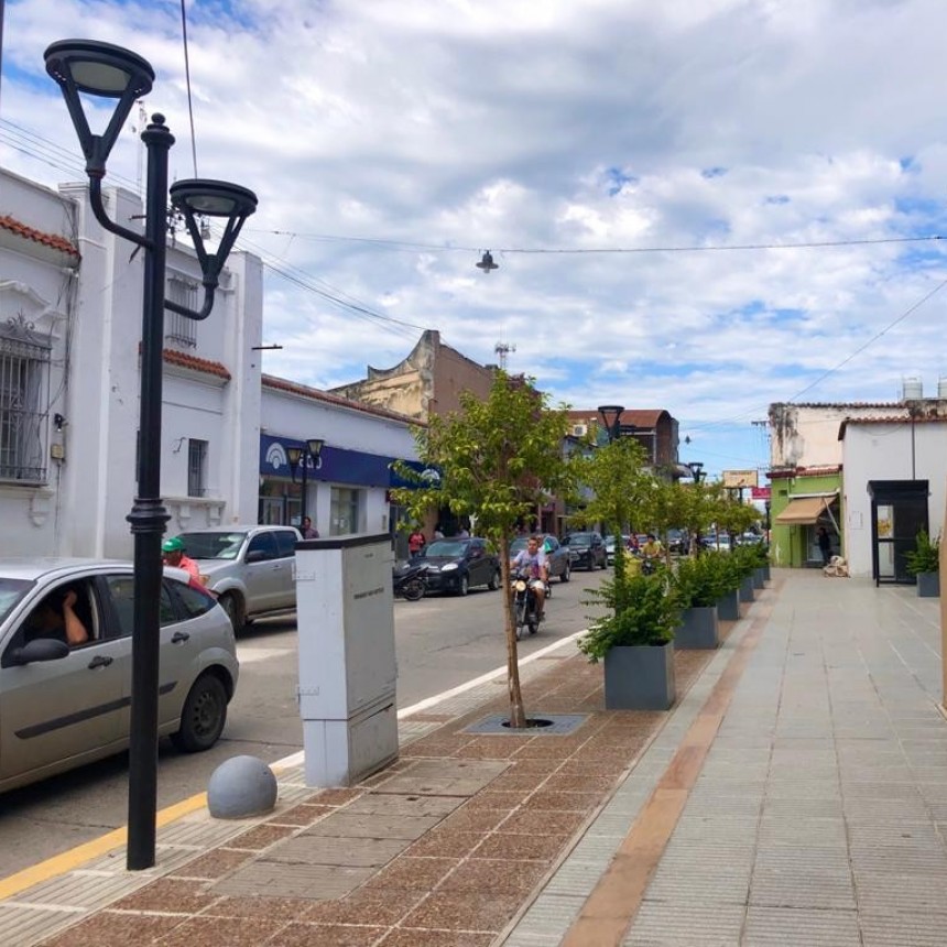 LUNES MAYORMENTE SOLEADO EN MONTEROS