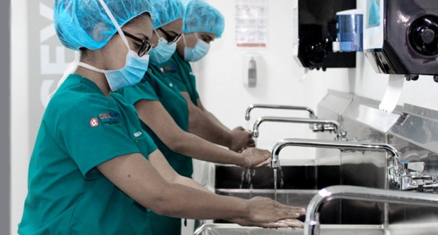 PARO DE TRES HORAS POR TURNOS EN SANIDAD EN RECLAMO DE MEJORAS SALARIALES