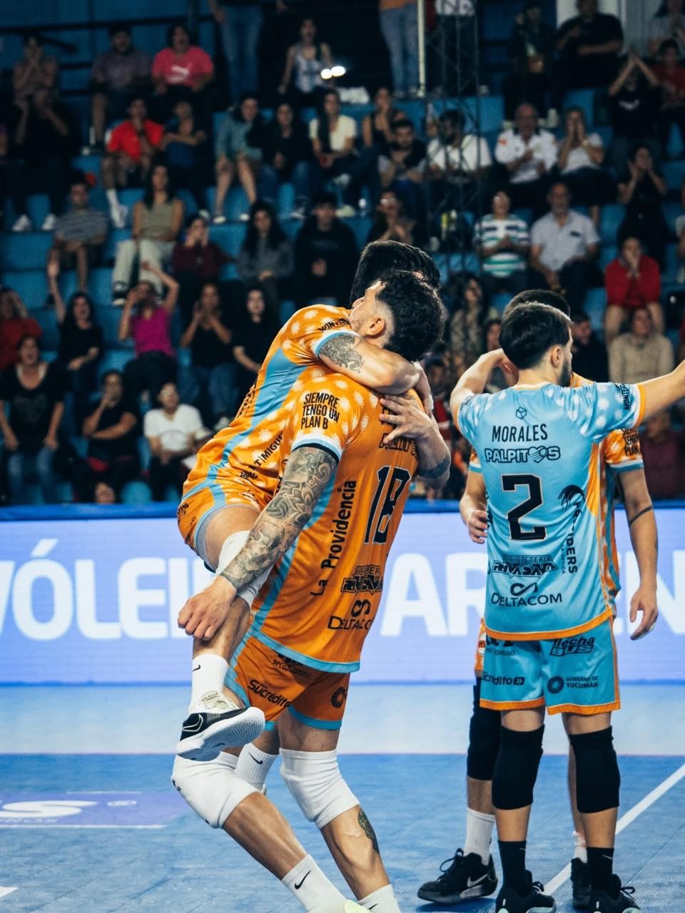 MONTEROS VOLEY PAS&Oacute; A SEMIFINALES