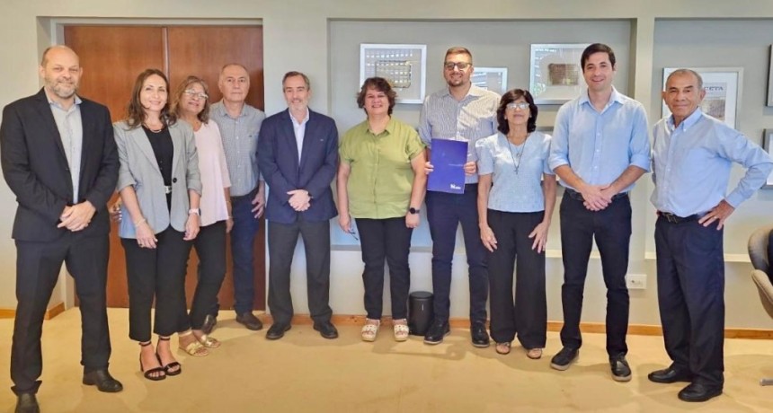 EDET, C&Aacute;RITAS Y FUNDACI&Oacute;N LE&Oacute;N CONSOLIDAN SU COMPROMISO CON LA COMUNIDAD