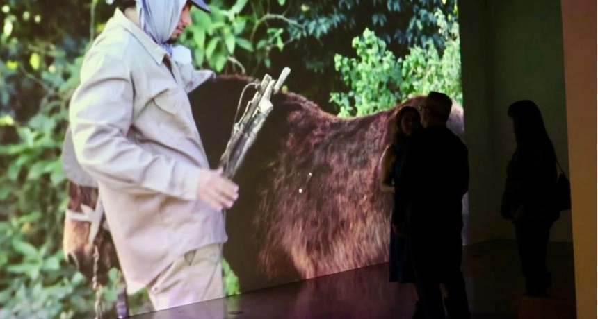 ADRIAN SOSA EXPONE EN MIAMI, SU OBRA &ldquo;HABITAR UNA NUBE&rdquo;