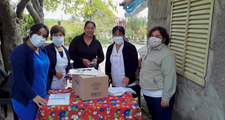 LLEGARON LAS VACUNAS AL HOSPITAL Y SALIERON PARA LA ISLA DE SAN JOSE