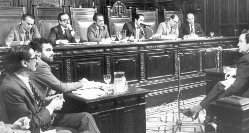  A 38 AÑOS DEL INICIO DEL JUICIO A LAS JUNTAS MILITARES, DESTACAN SU TRASCENDENCIA MUNDIAL 