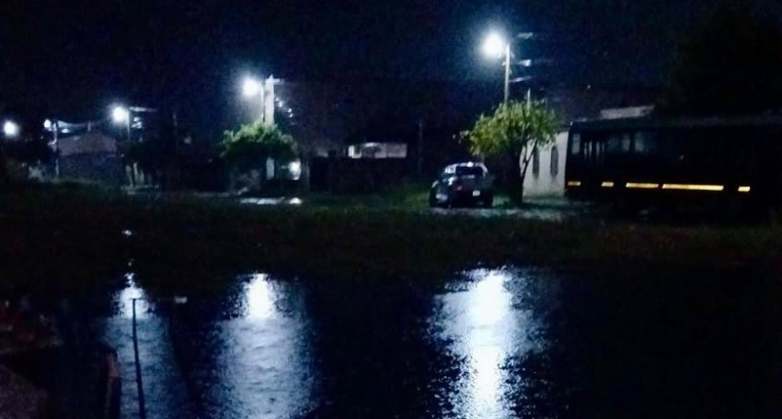 FEROZ TORMENTA EN MONTEROS. LA PROVINCIA EN ALERTA