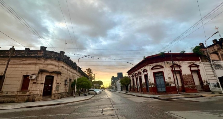 MARTES CON NUBOSIDAD EN MONTEROS. MEJORAS DURANTE EL D&Iacute;A