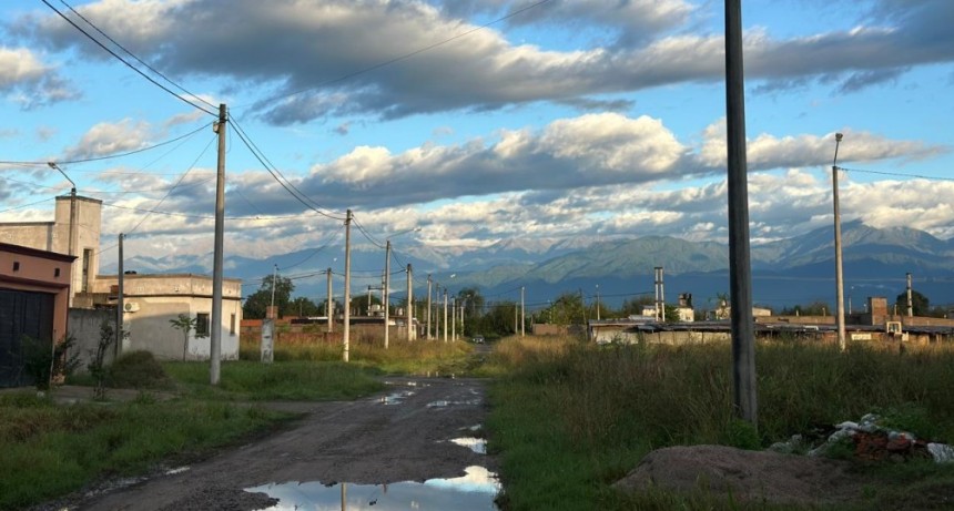 JUEVES MAYORMENTE NUBLADO. LLOVIZNAS AISLADAS