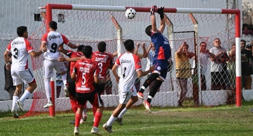 SIMOCA LE GAN&Oacute; EN LOS &Uacute;LTIMOS MINUTOS A &Ntilde;U&Ntilde;ORCO