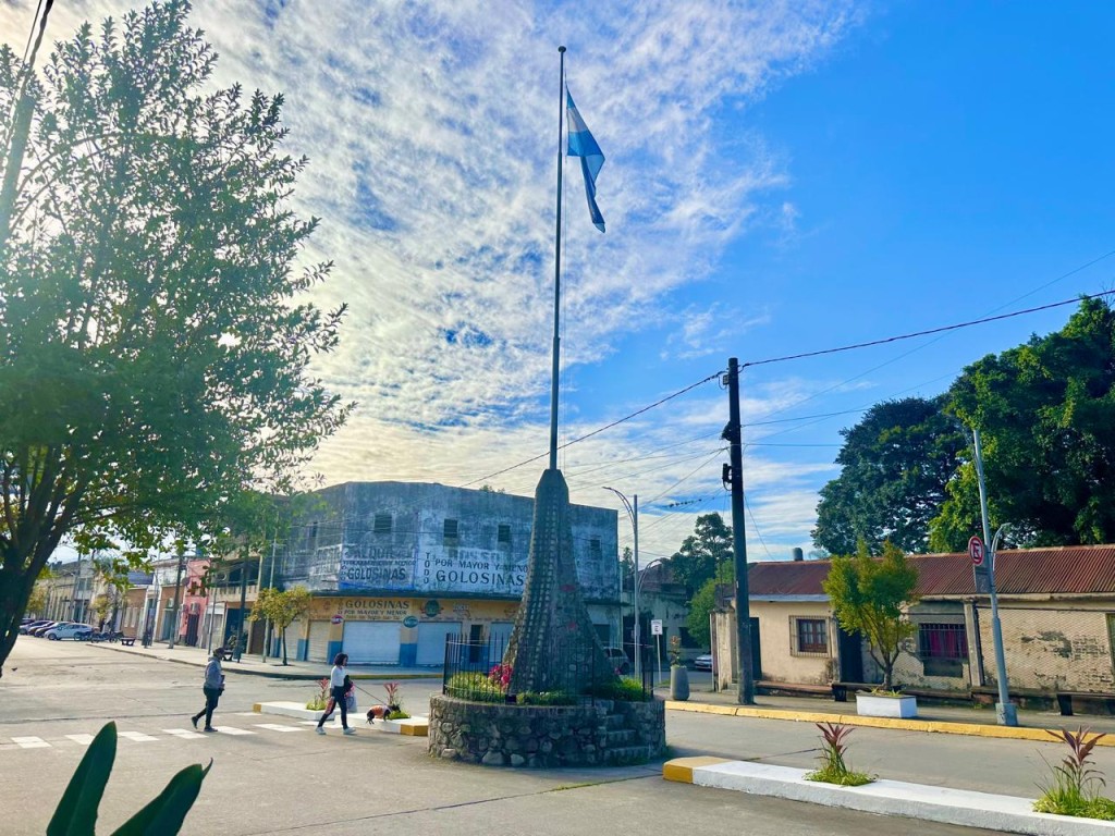 LUNES MAYORMENTE SOLEADO EN MONTEROS