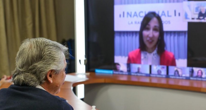 ALBERTO FERNÁNDEZ: “EN ESTOS MOMENTOS DIFÍCILES ES IMPORTANTE UNIRNOS PARA ENFRENTAR EL PRESENTE Y EL FUTURO”