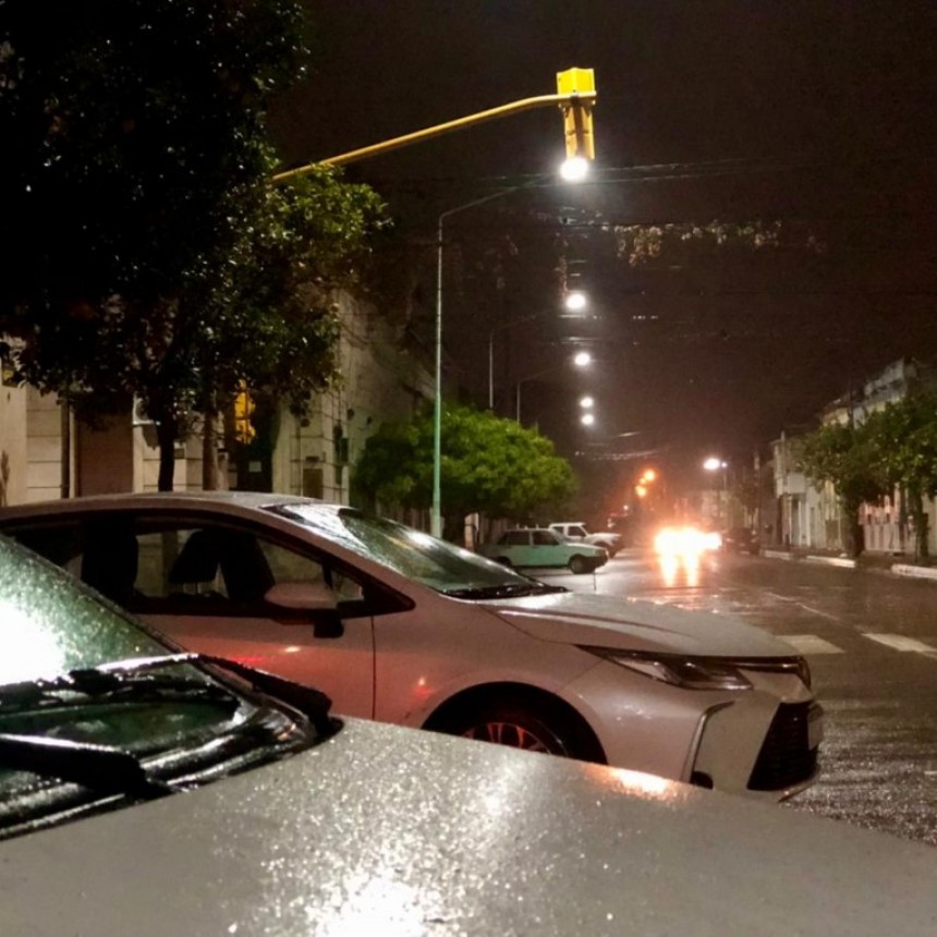 MIERCOLES CON LLUVIA Y FRÍO EN MONTEROS  