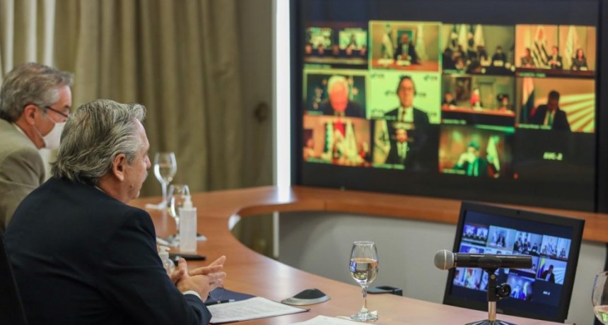 EL PRESIDENTE PARTICIPÓ DE LA CUMBRE DEL MERCOSUR