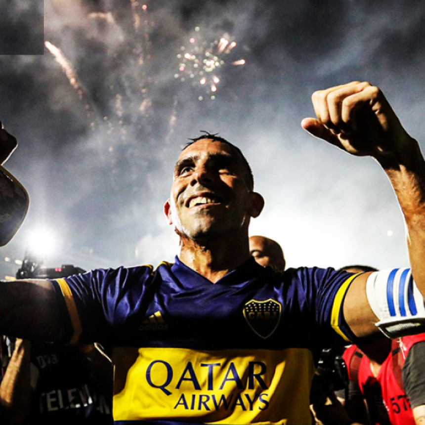 Tevez renovará su contrato, tras un llamado de Riquelme