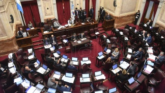 Afirman que no hay fecha para enviar el proyecto de reperfilamiento de deuda