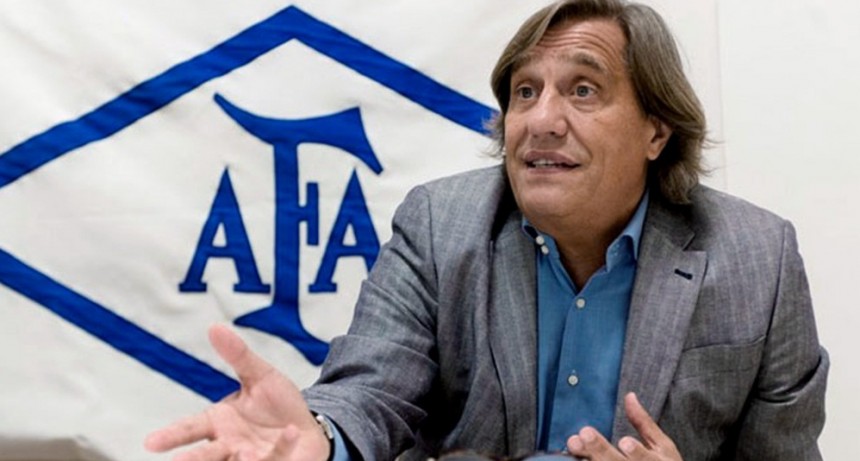 El médico de la AFA estimó que los casos detectados en Boca no alterarán los planes