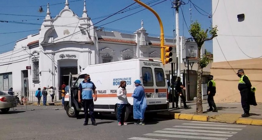 ESTE MEDIODÍA  SE ACTIVO EL PROTOCOLO EN UNA ENTIDAD BANCARIA EN MONTEROS