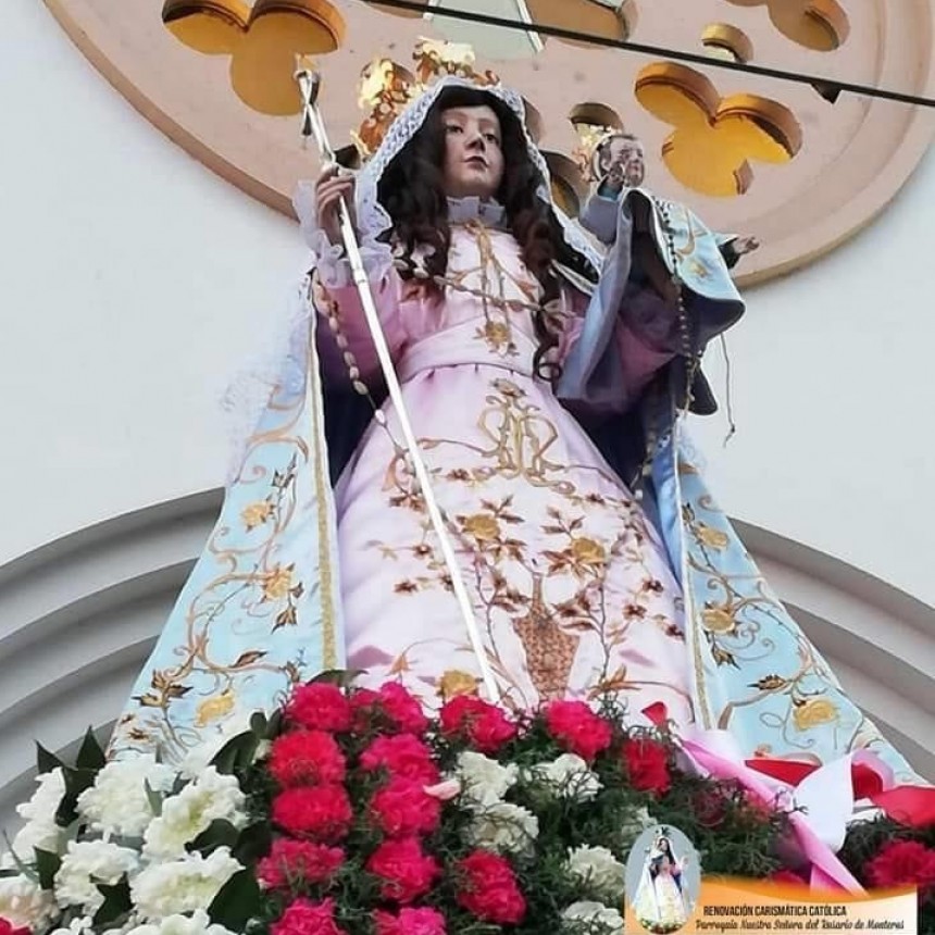 LA SANTA PATRONA SALE SIN PROCESIÓN. LOS VECINOS PIDEN QUE PASE POR TODOS LOS BARRIOS
