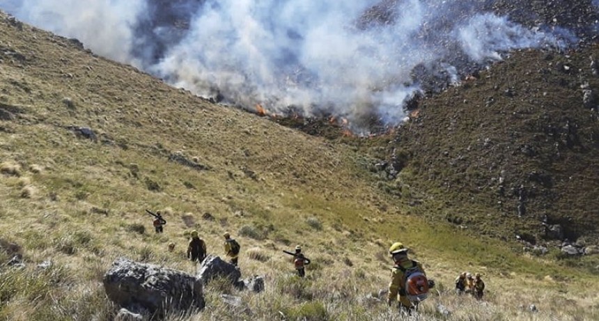 DIEZ PROVINCIAS CONTINÚAN AFECTADAS POR LOS INCENDIOS FORESTALES Y HAY FOCOS ACTIVOS EN CINCO