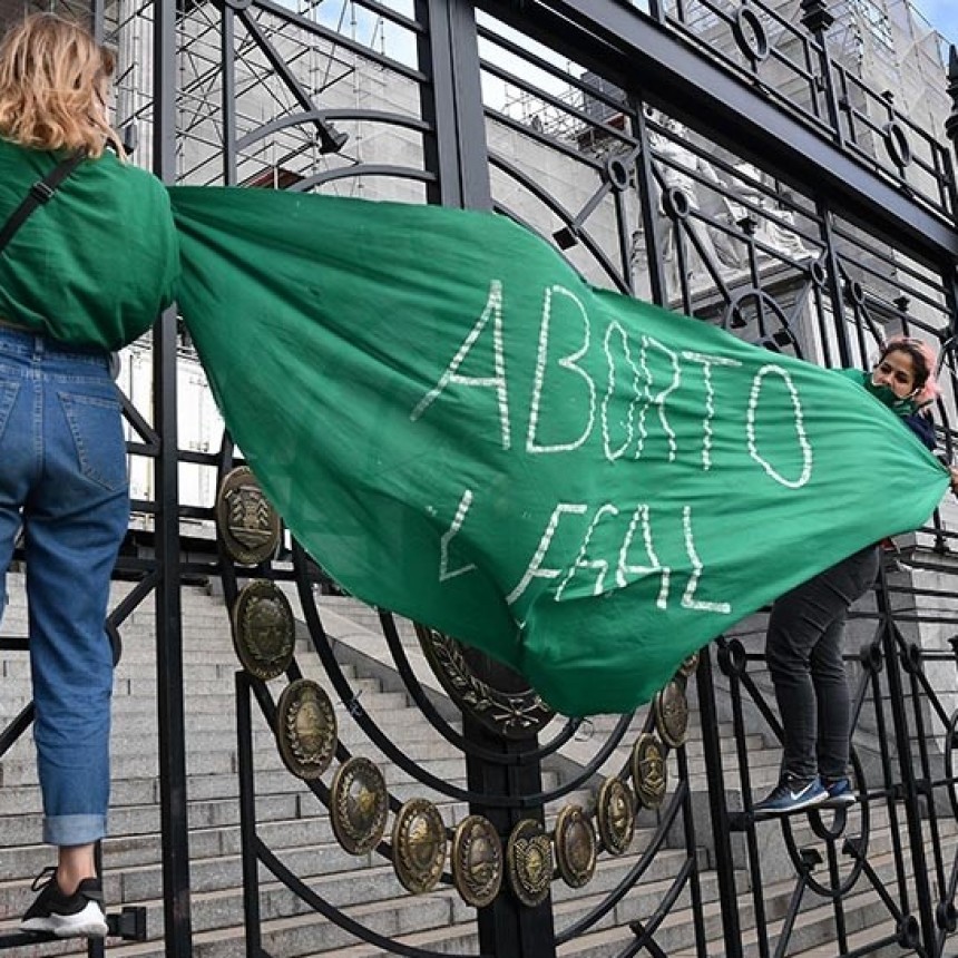 REFERENTES DE LA CAMPAÑA POR EL ABORTO SE REUNIRÁN LA SEMANA PRÓXIMA CON MASSA