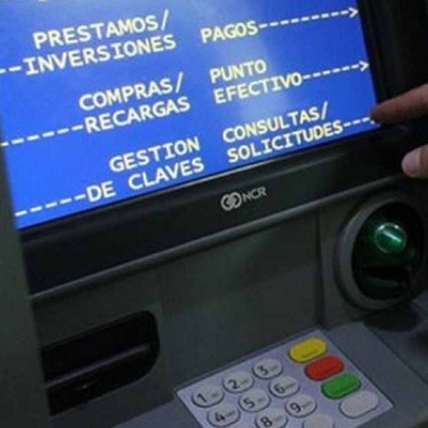 EXTRAER DINERO DE CUALQUIER CAJERO DEJARÁ DE SER GRATUITO