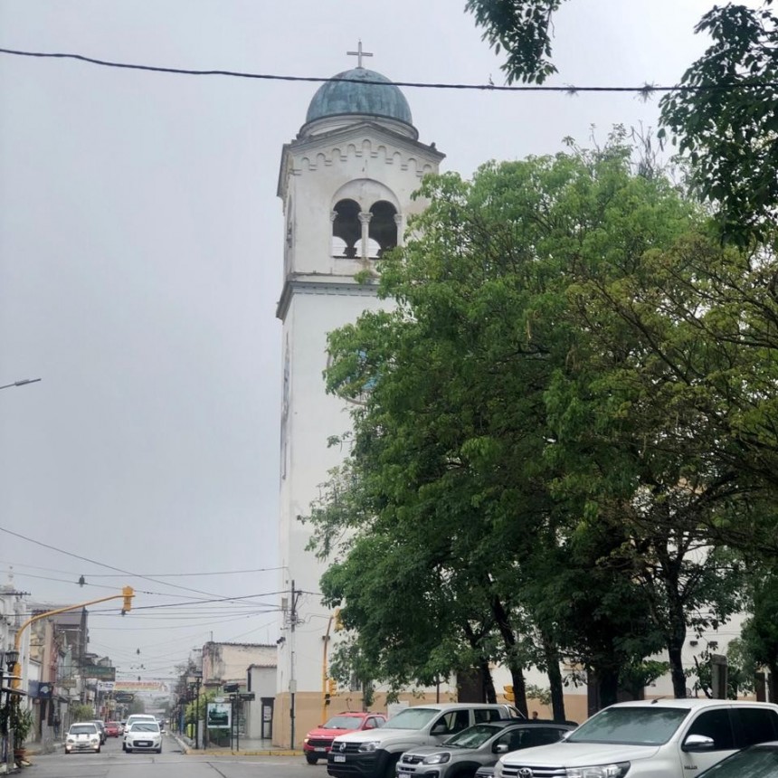 JUEVES NUBLADO Y CON LLUVIA EN MONTEROS