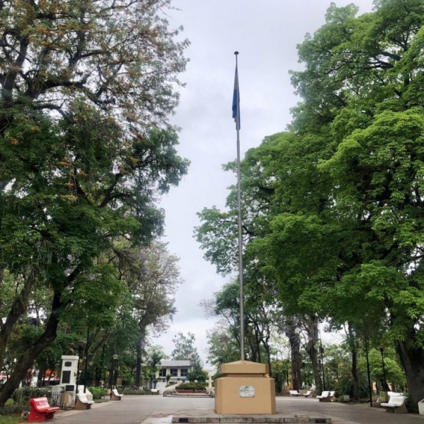 VIERNES NUBLADO Y CON LLUVIA DURANTE LA TARDE
