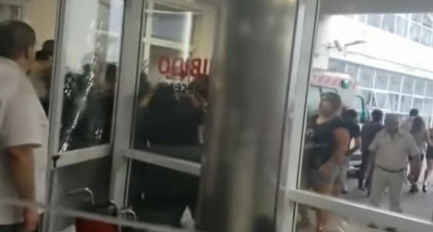 ATAQUES Y DESTROZOS EN SALA DEL HOSPITAL PADILLA