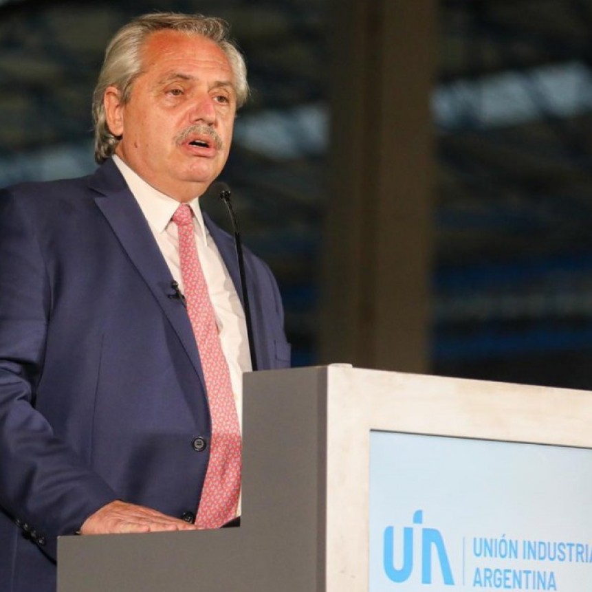 ALBERTO FERNÁNDEZ EN CONFERENCIA DE LA UIA: “LA ARGENTINA SE ESTÁ RECUPERANDO, LA ARGENTINA EMPEZÓ A MOVERSE”
