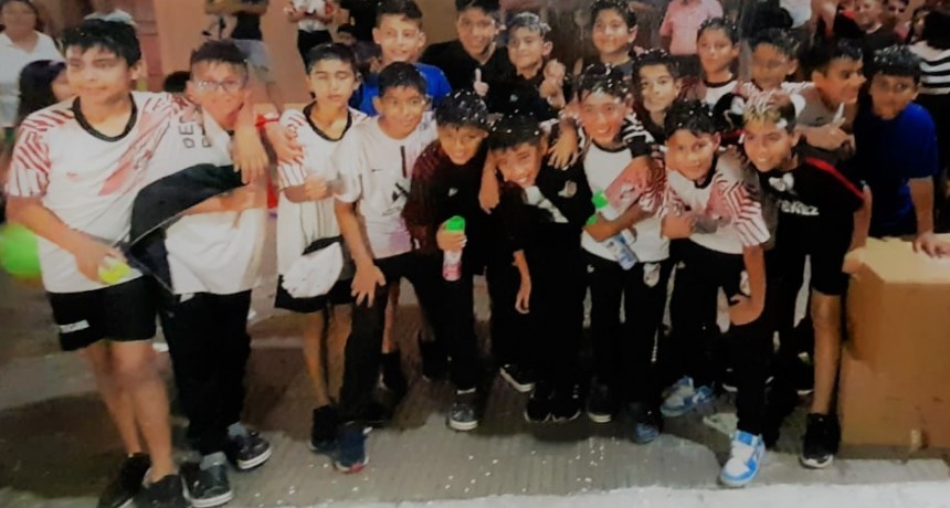 VOLVIERON Y LLENARON DE FELICIDAD A SUS FAMILIAS